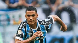 Torcida do Grêmio fica na bronca com atuação da equipe. Foto: Maxi Franzoi/AGIF