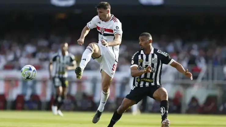 São Paulo x Santos em disputa no primeiro turno do Brasileirão - Foto: Paulo Pinto/São Paulo