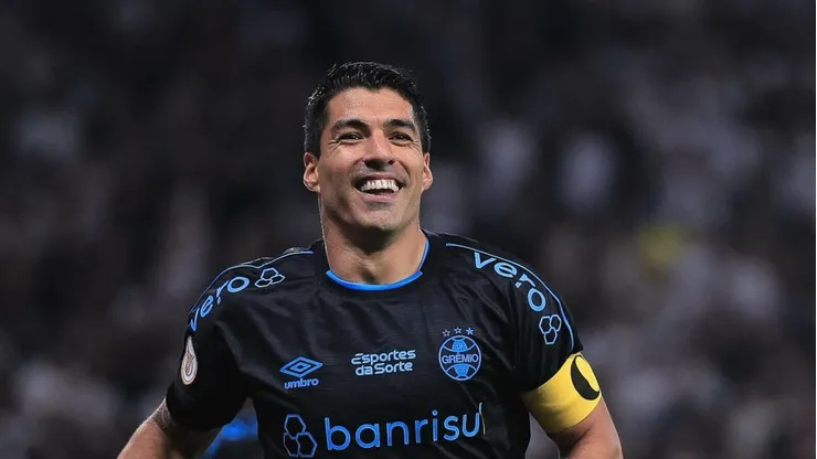 Suárez comemorando gol contra o Corinthians. Foto: Ettore Chiereguini/AGIF