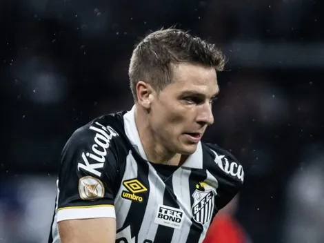 Julio Furch e +4 estão avisados no Santos de perigo no clássico contra o São Paulo