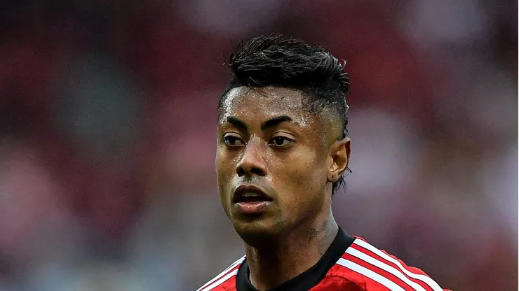 Bruno Henrique, atacante do Flamengo, é criticado pela Nação. Foto: Thiago Ribeiro/AGIF