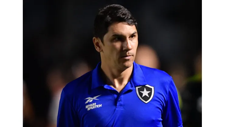 Lúcio Flávio não foi bem pelo Botafogo Foto: Thiago Ribeiro/AGIF
