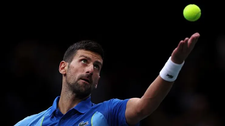 Djokovic fará a sua estreia no Finals neste domingo (12)