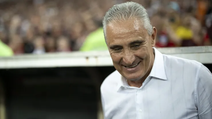 Tite técnico do Flamengo durante partida contra o Fluminense no estadio Maracana pelo campeonato Brasileiro A 2023. Foto: Jorge Rodrigues/AGIF