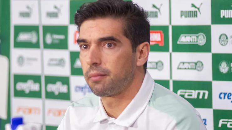 PVC explica porque Abel não sairá do Palmeiras Foto: Marcos Zanutto/AGIF