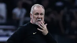 Mano Menezes tecnico do Corinthians durante partida contra o Atletico-MG no estadio Arena Corinthians pelo campeonato Brasileiro A 2023. Fabio Giannelli/AGIF