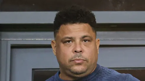 Torcida do Cruzeiro faz exigência para Ronaldo. Foto: Gilson Junio/AGIF