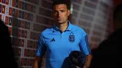 Foto: Leonardo Fernandez/Getty Images - Scaloni tomou atitude com Cano