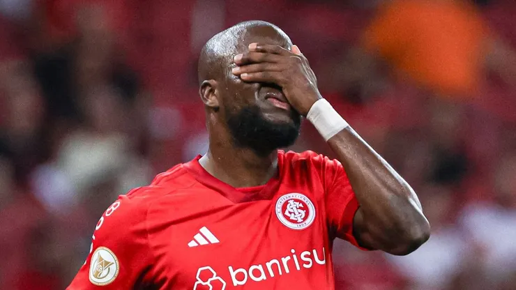 Enner Valencia jogador do Internacional lamenta durante partida contra o Fluminense no estadio Beira-Rio pelo campeonato Brasileiro A 2023. Maxi Franzoi/AGIF