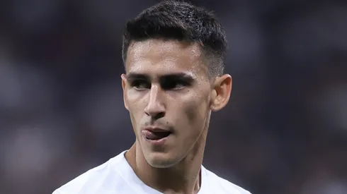 Foto: Marcello Zambrana/AGIF - Matías Rojas atuando pelo Corinthians em partida válida pela Copa Sul-Americana