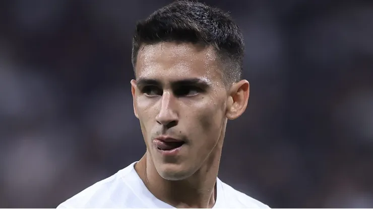 Foto: Marcello Zambrana/AGIF - Matías Rojas atuando pelo Corinthians em partida válida pela Copa Sul-Americana