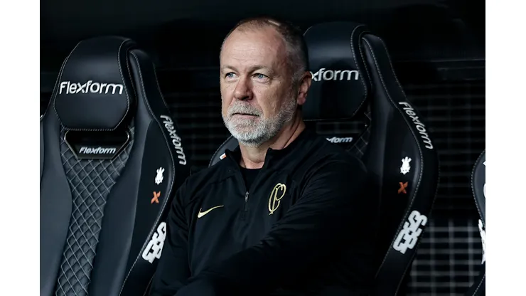 Mano Menezes passa por momento conturbado no Corinthians Foto: Fabio Giannelli/AGIF