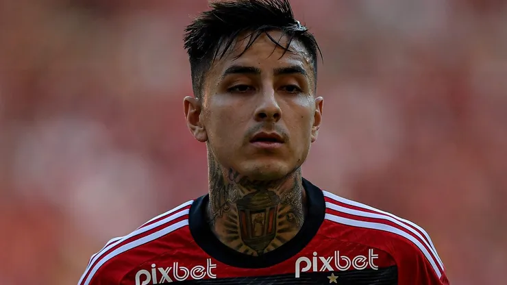 Foto: Thiago Ribeiro/AGIF - Pulgar defendendo o Flamengo em partida válida pelo Campeonato Brasileiro
