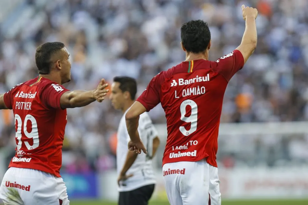 Lenadro Damião pelo Internacional – Foto: Daniel Vorley/AGIF