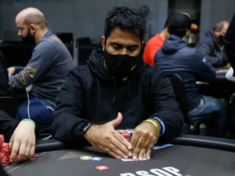 Danilo Gomes vence torneio de poker online no site da espada vermelha