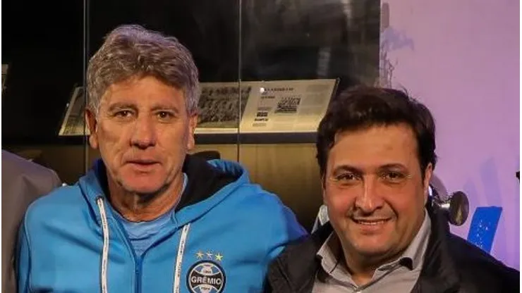 Renato Gaúcho e Alberto Guerra em evento no Grêmio - Foto: Guilherme Testa/Grêmio FBPA