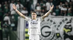 Jair Cunha, revelado pelo Santos, em sua estreia pelo profissional. Foto: Raul Baretta/Santos FC