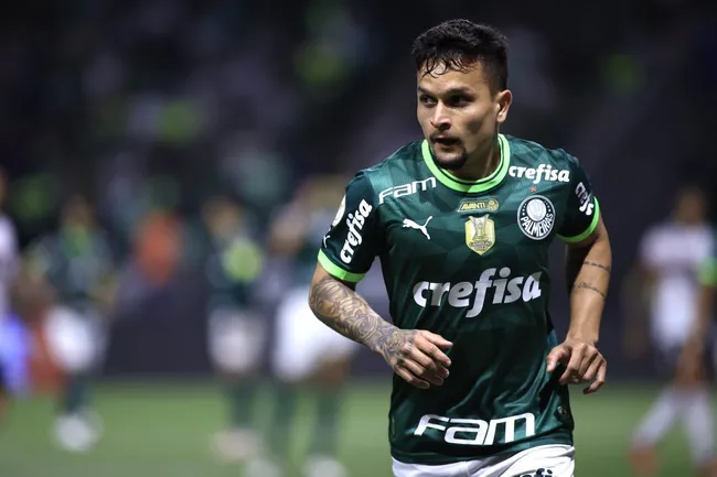 Artur jogador do Palmeiras durante partida contra o Sao Paulo no estadio Arena Allianz Parque pelo campeonato Brasileiro A 2023. Foto: Marcello Zambrana/AGIF