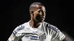 Jean Lucas na partida diante do Goiás pelo Campeonato Brasileiro. Fotos: Raul Baretta/ Santos FC.