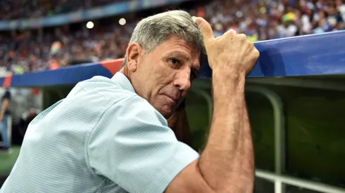Renato Portaluppi, técnico do Grêmio, durante partida contra o Bahia na Fonte Nova pelo campeonato Brasileiro A 2023. Foto: Walmir Cirne/AGIF