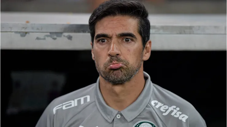 Abel Ferreira tecnico do Palmeiras durante partida contra o Flamengo no estadio Maracana pelo campeonato Brasileiro A 2023. Thiago Ribeiro/AGIF