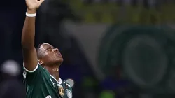 Endrick é reverenciando pela torcida do Flamengo - (Foto: Cesar Greco/Palmeiras