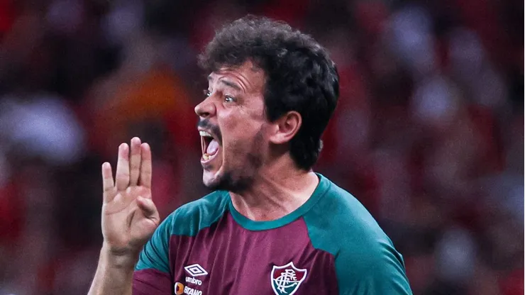 Fernando Diniz tecnico do Fluminense durante partida contra o Internacional no estadio Beira-Rio pelo campeonato Brasileiro A 2023. Maxi Franzoi/AGIF