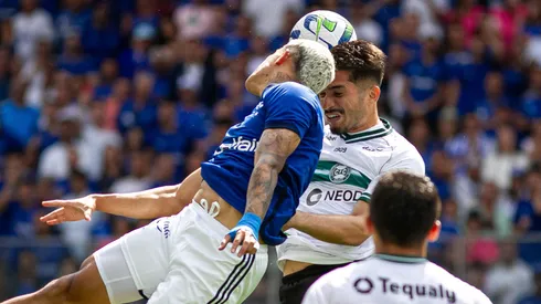 Cruzeiro durante partida contra o Coritiba no estadio Independencia pelo campeonato Brasileiro 2023. Fernando Moreno/AGIF