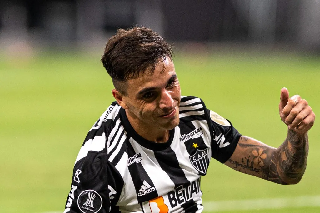 Lateral está na mira do Grêmio – Foto: Alessandra Torres/AGIF.