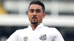 Foto: Divulgação/Santos FC - Leo Santos em partida pelas categorias do Santos