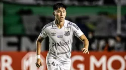 Miguelito em ação com a camisa do Santos. Foto: Raul Baretta/Santos FC