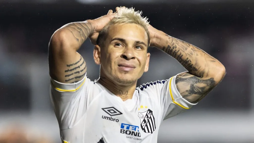 Soteldo vira desfalque