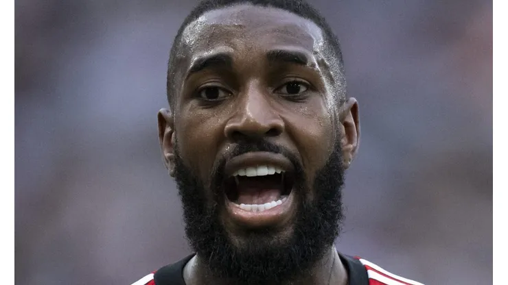Foto: Jorge Rodrigues/AGIF - Gerson em partida do Flamengo válida pelo Campeonato Brasileiro.