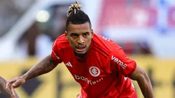 Dalbert em ação pelo Colorado - Foto: Gilson Lobo/AGIF