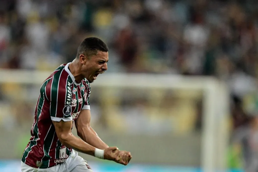 Andre jogador do Fluminense comemora seu gol durante partida contra o Olimpia no estadio Maracana pelo campeonato Libertadores 2023. Foto: Thiago Ribeiro/AGIF