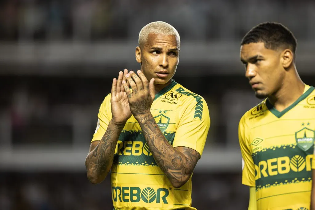 Deyverson tem contrato no Cuiabá até o fim de 2024 e interessa ao Grêmio – Foto: Abner Dourado/AGIF