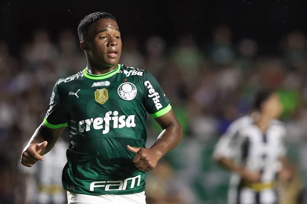 Endrick jogador do Palmeiras. Foto: Marcelo Zambrana/AGIF