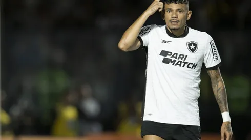 RJ - RIO DE JANEIRO - 06/11/2023 - BRASILEIRO A 2023, VASCO X BOTAFOGO - Tiquinho Soares jogador do Botafogo durante partida contra o Vasco no estadio Sao Januario pelo campeonato Brasileiro A 2023. Foto: Jorge Rodrigues/AGIF