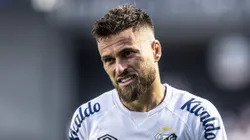 Lucas Lima jogador do Santos em partida pelo Brasileiro. Foto: Abner Dourado/AGIF