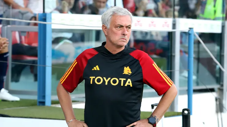 José Mourinho, técnico da Roma, durante partida da sua equipe. Enrico Locci/Getty Images