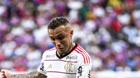 Cebolinha recebe elogios da Nação Rubro-Negra. Foto: Kely Pereira/AGIF