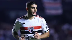 Michel Araújo, jogador do São Paulo, em atuação pelo Brasileirão. Marcello Zambrana/AGIF