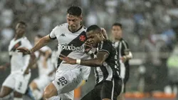VAsco e Botafogo se enfrentam em clima de decisão pelo Brasileirão. Jorge Rodrigues/AGIF