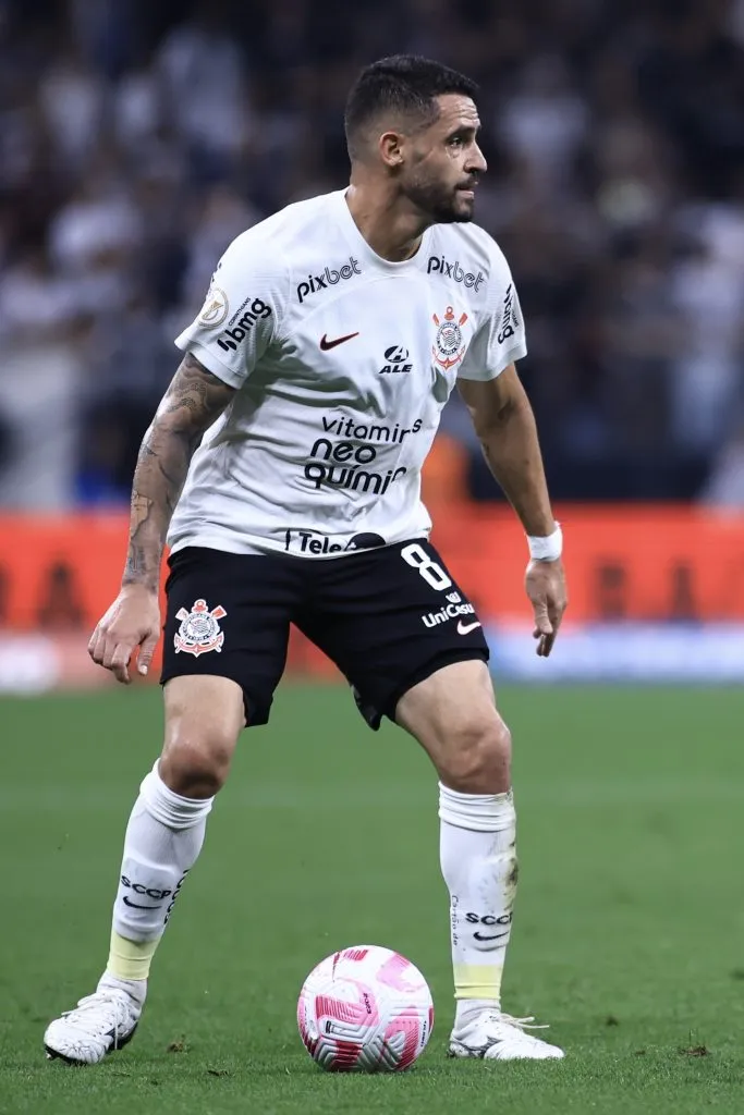 SP – SAO PAULO – 22/10/2023 – BRASILEIRO A 2023, CORINTHIANS X AMERICA-MG – Renato Augusto jogador do Corinthians durante partida contra o America-MG no estadio Arena Corinthians pelo campeonato Brasileiro A 2023. Foto: Marcello Zambrana/AGIF