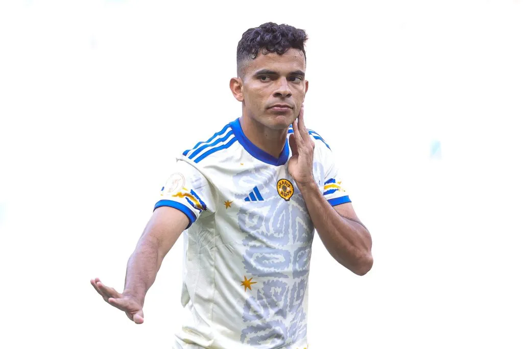 MG – BELO HORIZONTE – 05/11/2023 – BRASILEIRO A 2023, CRUZEIRO X INTERNACIONAL – Bruno Rodrigues jogador do Cruzeiro durante partida contra o Internacional no estadio Mineirao pelo campeonato Brasileiro A 2023. Foto: Gilson Lobo/AGIF