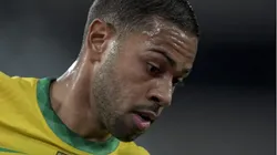 Foto: Jorge Rodrigues/AGIF - Renan Lodi em jogo pela Seleção Brasileira