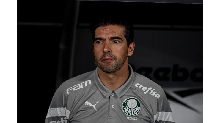 Foto: Thiago Ribeiro/AGIF- Abel Ferreira