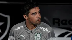 Abel Ferreira, técnico do Palmeiras, durante partida contra o Botafogo Campeonato Brasileiro - Thiago Ribeiro/AGIF