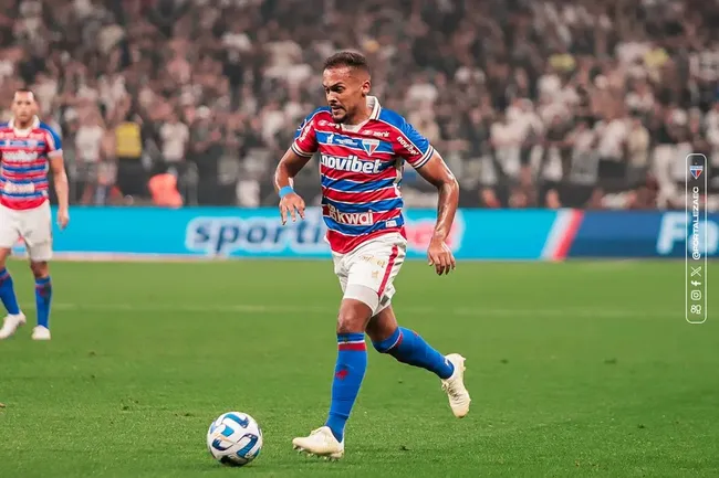 Bruno Pacheco em jogo pelo Fortaleza — Foto: Mateus Lotif/Fortaleza EC