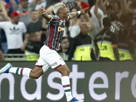 "Você vai entrar e fazer o gol"; John Kenndy, o ILUMINADO, garante título da Libertadores